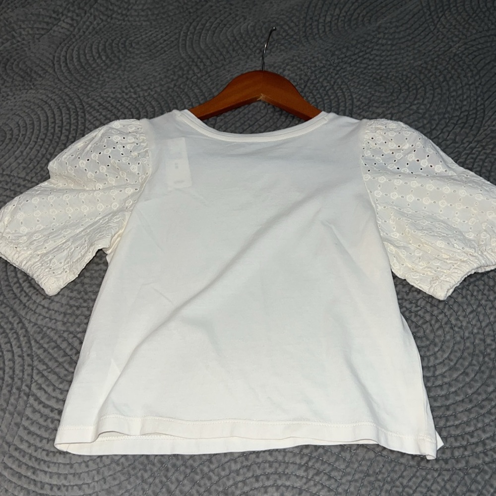 GAP kids Cream Puff Sleeve Eyelet Top - Picture 3 of 4